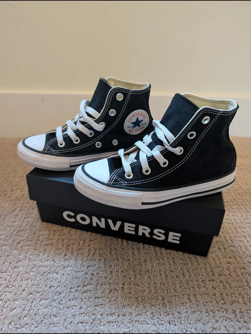 Converse Chuck Taylor All Star High Top Sneakers - Black/White 12K